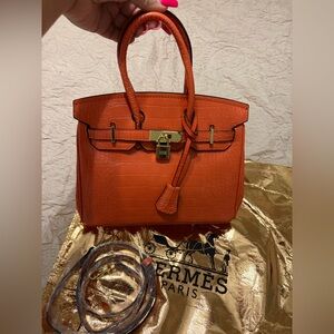 Fashion Matte Porosus (Coral Pink) Croc Birkin 20 Leather Satchel